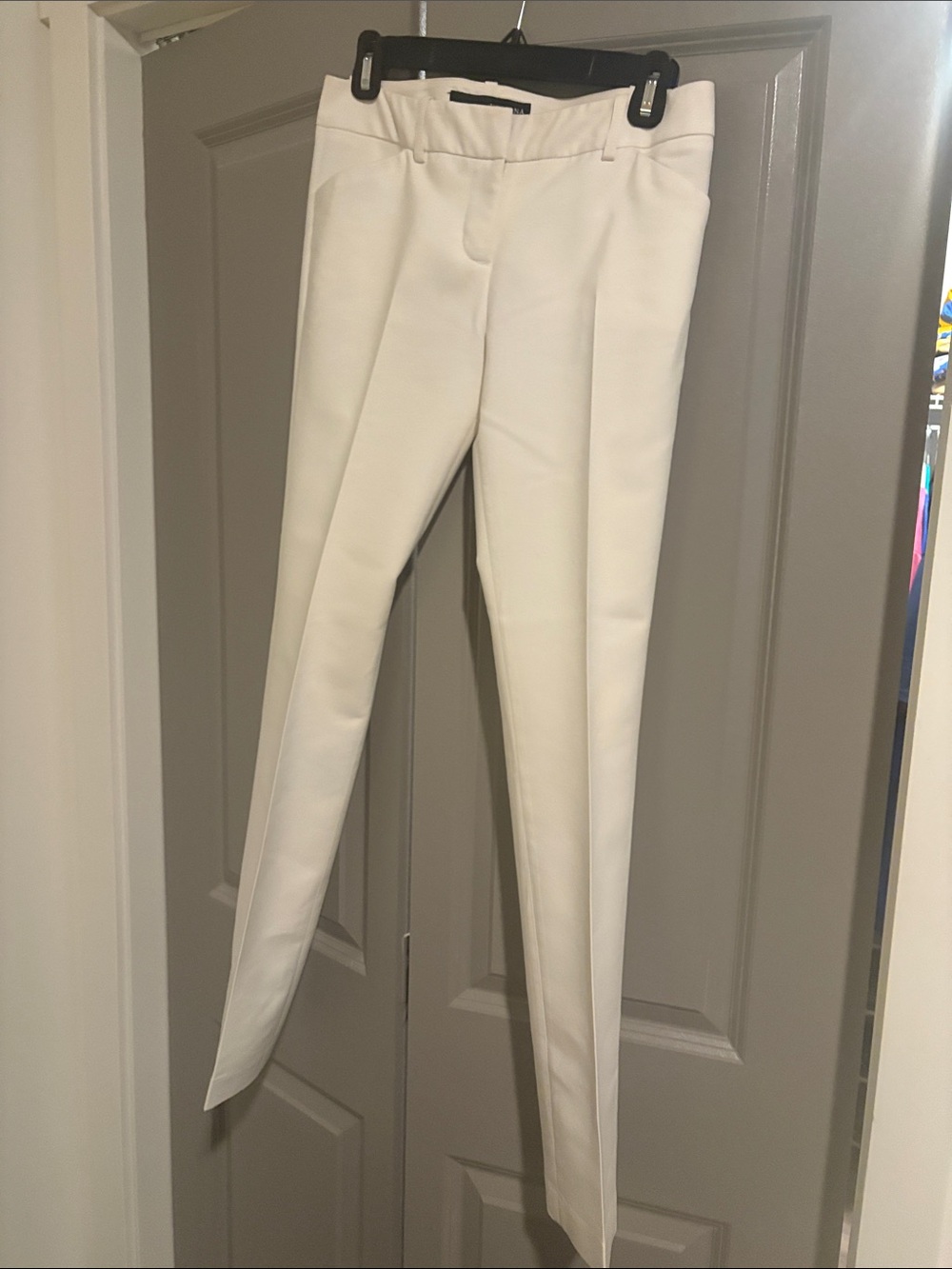Versona White Tailored Slim-Leg Pants